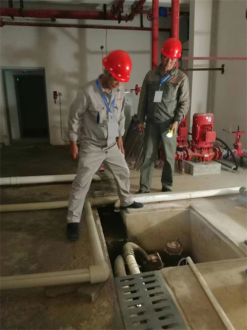 物业安检01.jpg