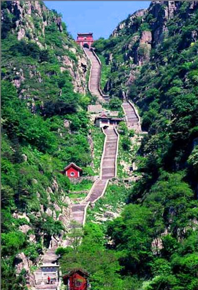 泰山.jpg