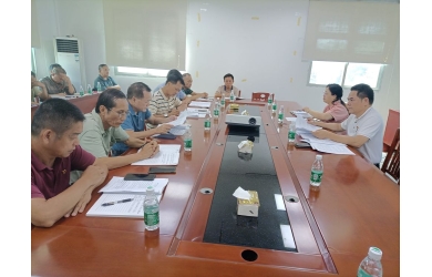 物业公司党支部召开主题教育专题组织生活会