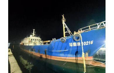 修造船公司龙年第一艘维修船舶成功上排姜守东书记要求向修造船公司学习