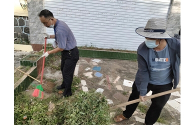 渔港公司：一手打伞一手干活有序推进复工复产