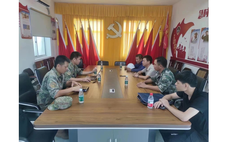 海南军区儋州军分区作战处处长郭玉保一行到海南渔业白马井基地调研