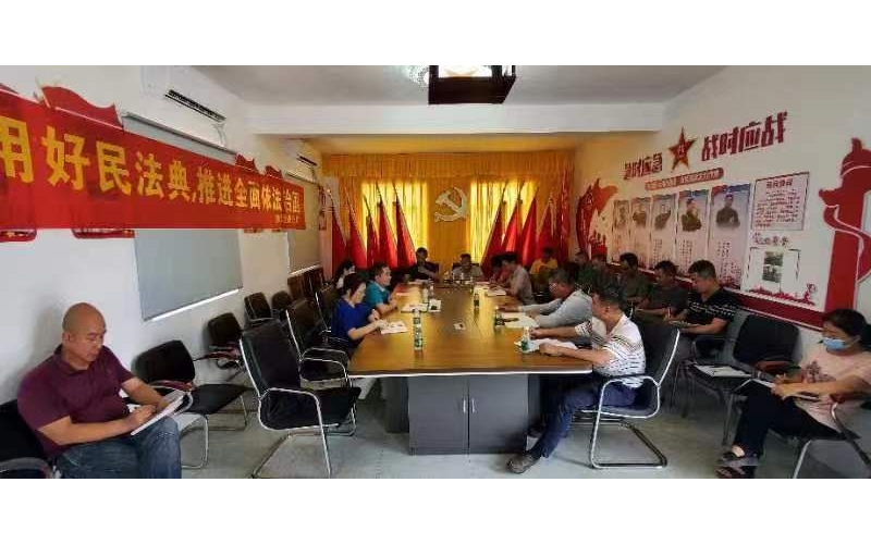 集团党委委员、总会计师吴海星一行到修造船公司调研