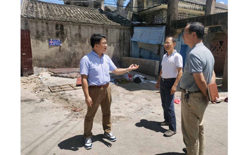 实地调研“查堵点” 现场办公“破难题”