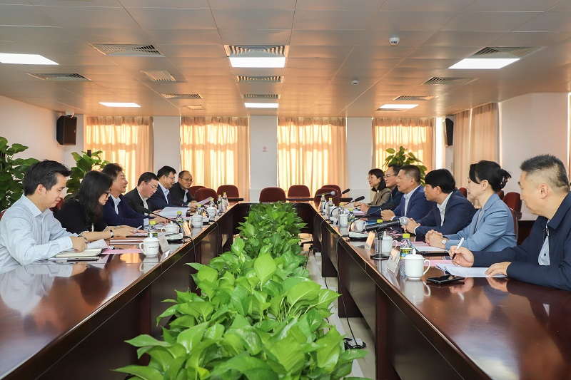 座谈会现场.jpg