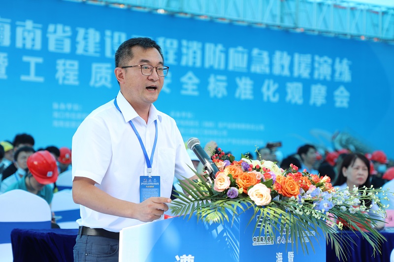 潘曰强在活动中讲话.jpg