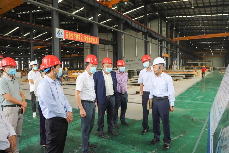 海建（万宁）建筑产业化基地调研.jpg