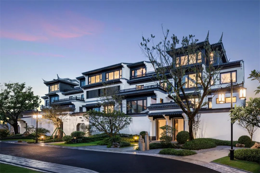 绿城·海口桃李春风三期·陶然里建安总承包工程.jpg
