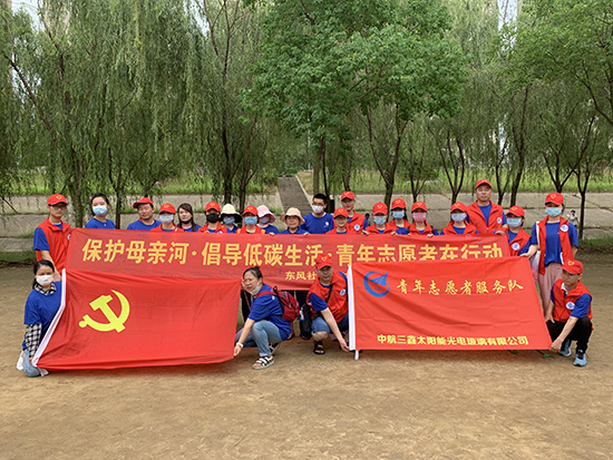 图片关键词 合影留念ps.jpg